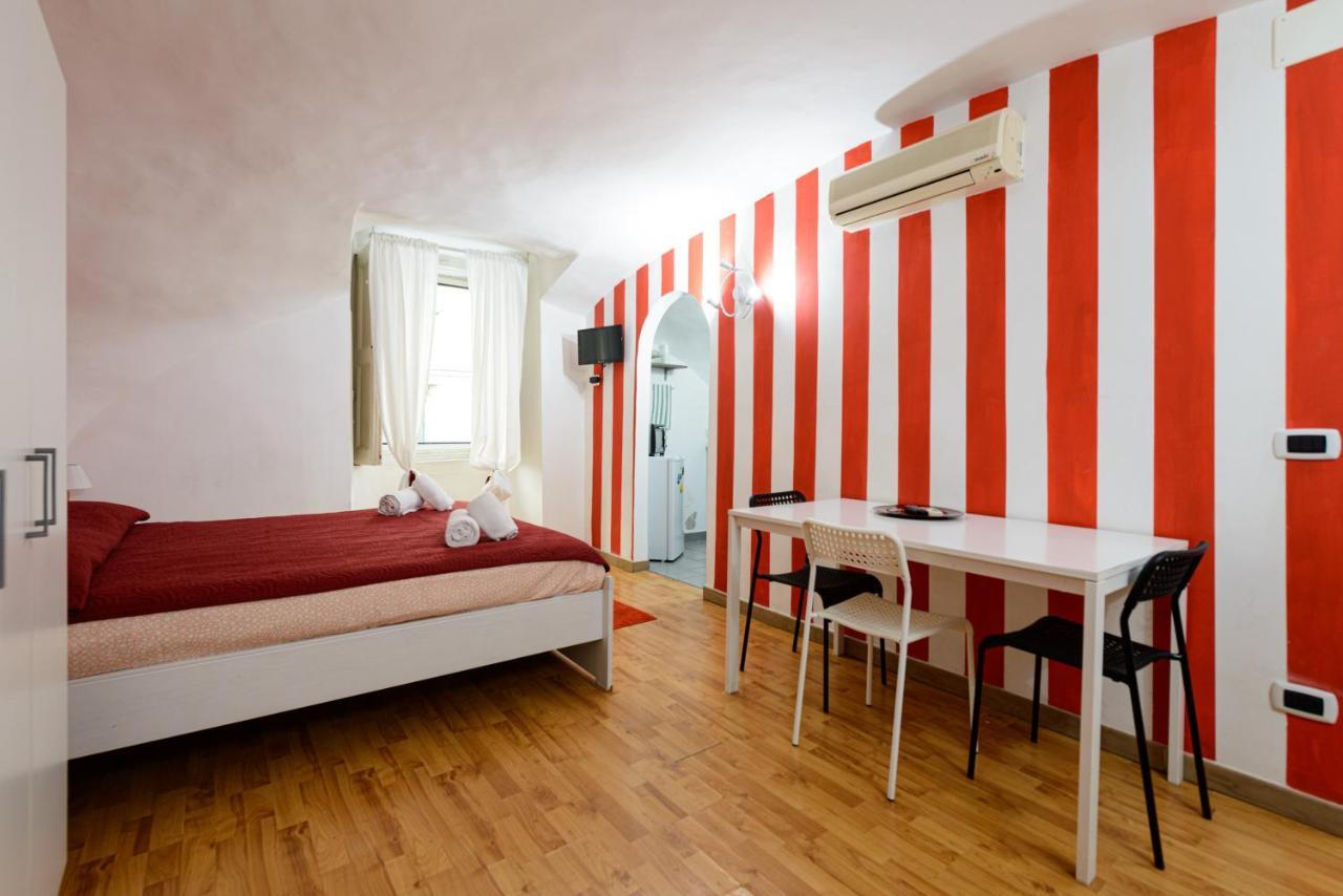 Via Santa Caterina Da Siena Apartament